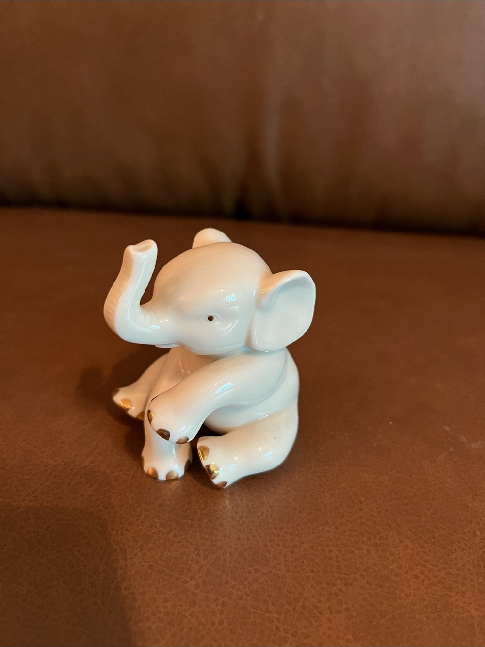 Vtg Lenox Ivory Porcelain Baby Elephant Figurine w/ 24k Gold Accents